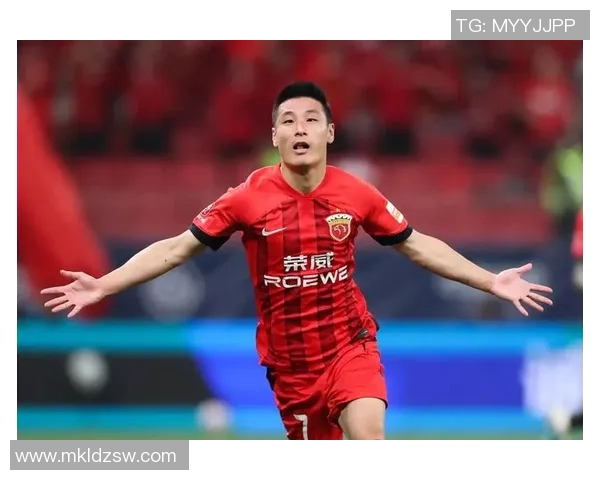 2023年武磊再创辉煌成就足球明星的传奇之路与未来展望 2023年武磊再创辉煌成就足球明星的传奇之路与未来展望