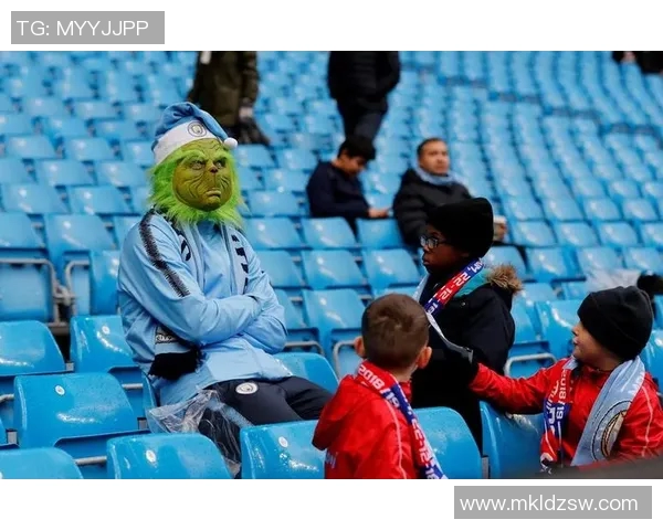 当演员邂逅足球明星的奇妙瞬间与背后故事揭秘