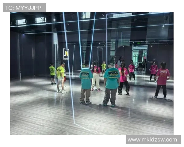 科学街舞:灵活性训练方法 科学街舞:灵活性训练方法