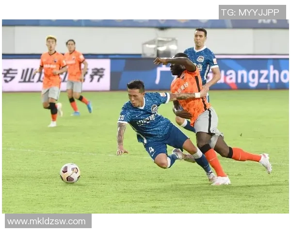 专业解读:深圳足球队的防反打法 专业解读:深圳足球队的防反打法